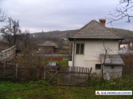 casa-2-camere-teren-1300-mp-valea-mare-pravat-2